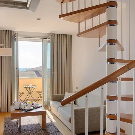 Nh Hotel 4*