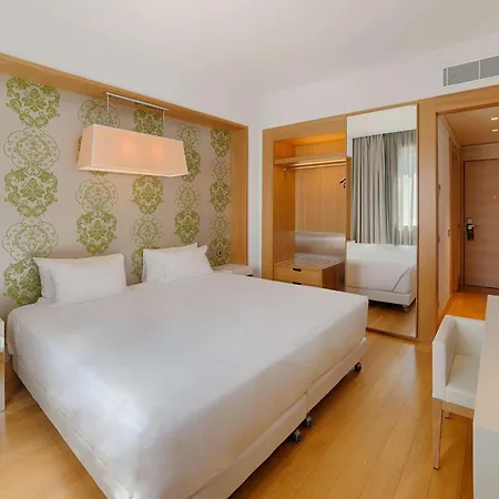 Nh Hotel 4*